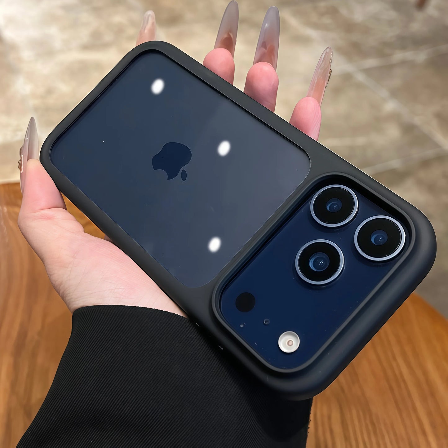 Luxury Advanced Silicone Soft Edge Transparent Case For iPhone 18 17 Pro 17 Pro Max