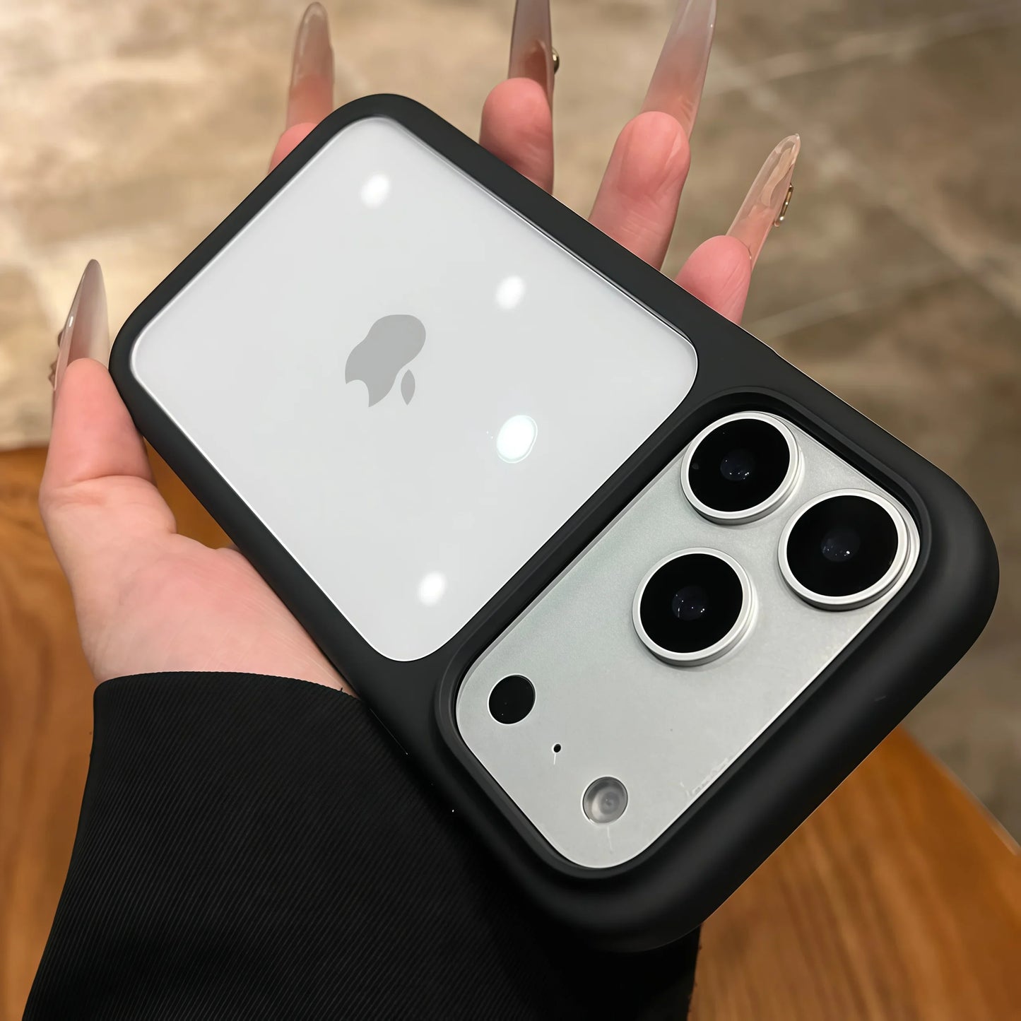 Luxury Advanced Silicone Soft Edge Transparent Case For iPhone 18 17 Pro 17 Pro Max